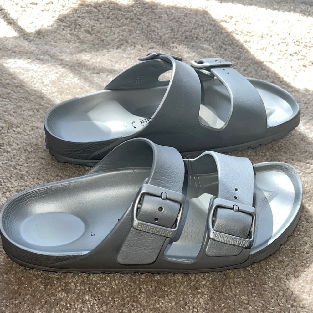 Birkenstock Women’s Dual-Strap Gray Sandals